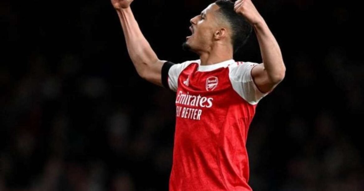 Arsenal conquista vitória contra o Burnley e se aproxima da conquista da Premier League