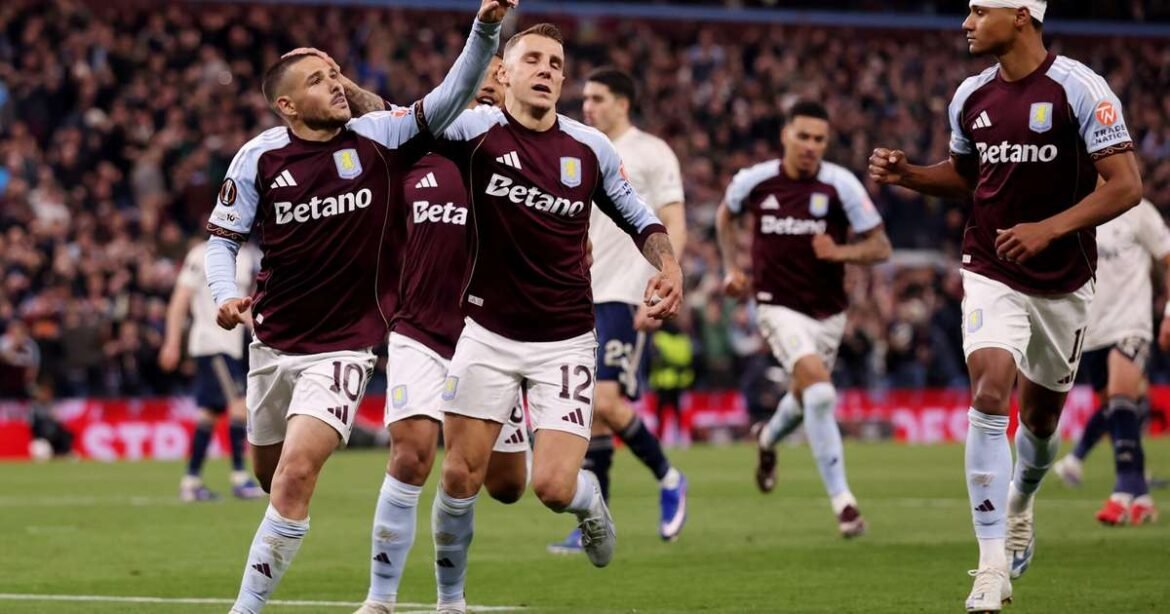 Aston Villa e Freiburg superam adversários e garantem vaga na final