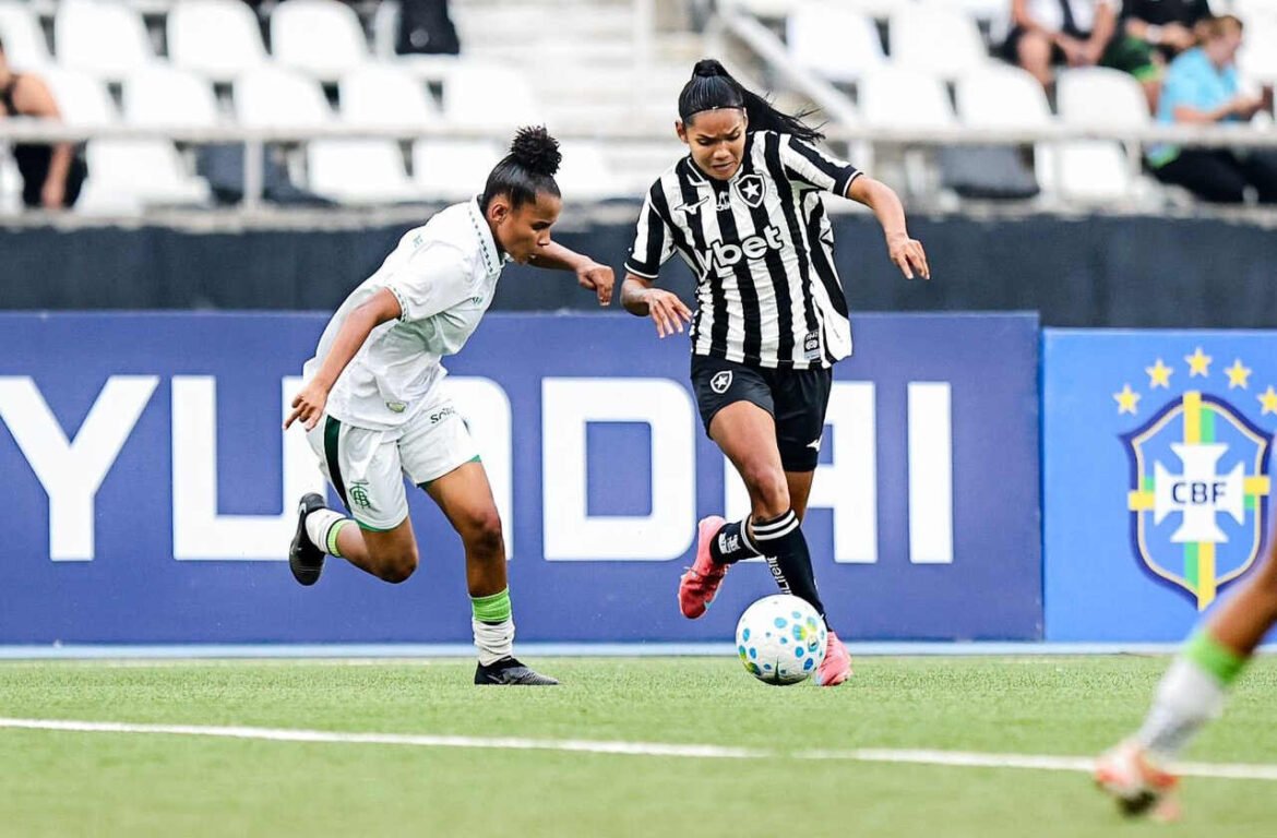 Botafogo é derrotado pelo América-MG e cai para a zona de rebaixamento no Campeonato Brasileiro Feminino