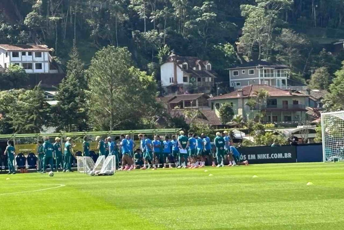 Brasil Realiza Segundo Treino na Granja Comary com Felipão e Sem Neymar