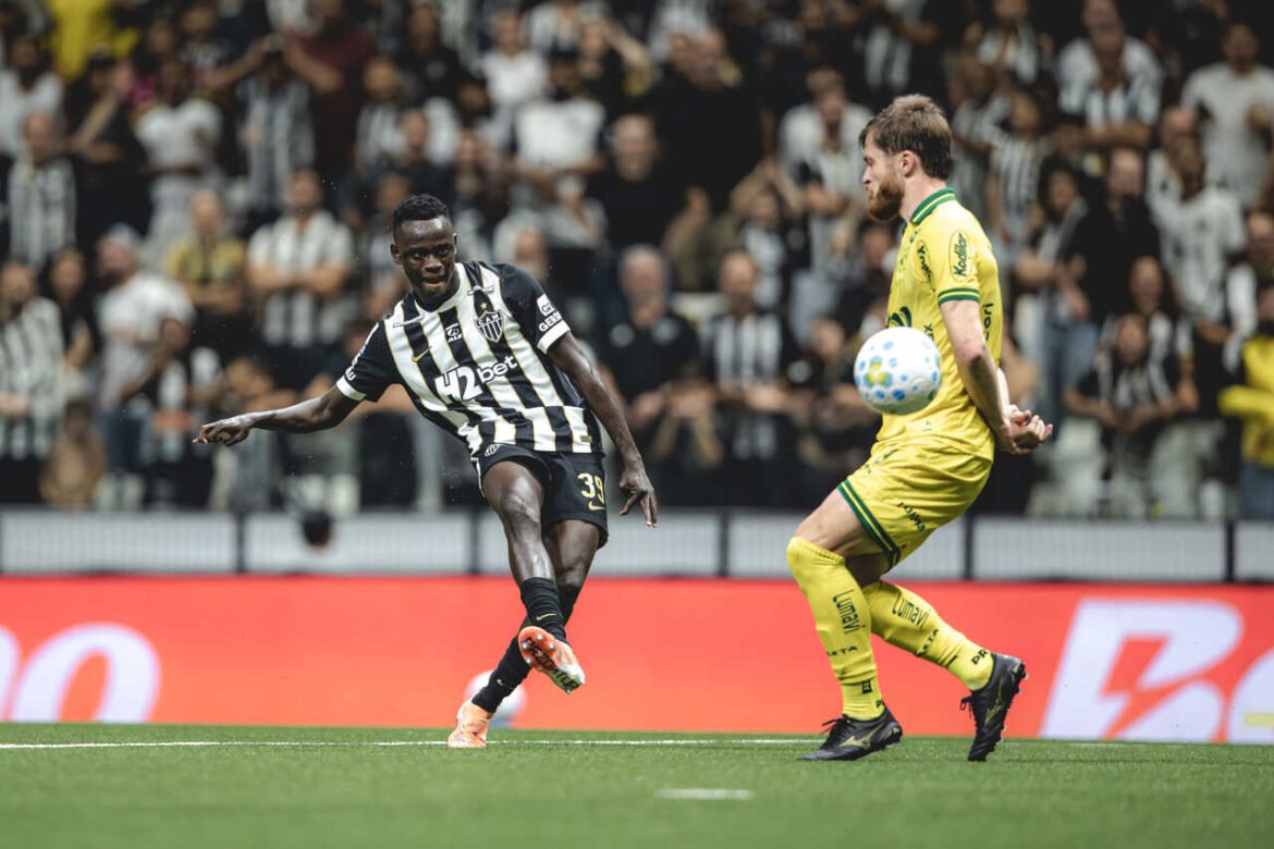 Cissé se destaca e Atlético conquista vitória sobre o Mirassol
