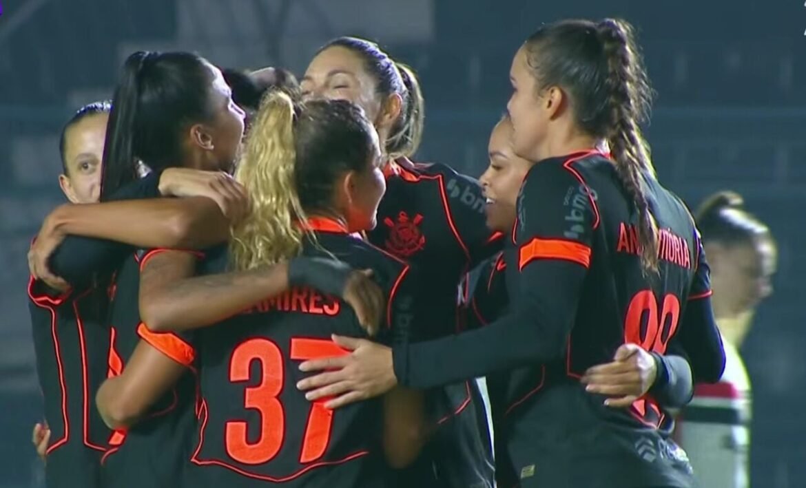 Corinthians conquista vitória sobre o São Paulo em noite inspiradora de Lelê e se destaca no Campeonato Brasileiro Feminino