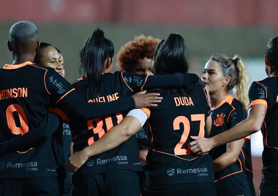 Corinthians vence o Mixto com grande desempenho no Canindé e reassume a liderança do Campeonato Brasileiro Feminino