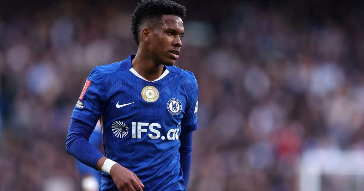 Estêvão é excluído da pré-lista da Seleção e perde chance de jogar na Copa do Mundo