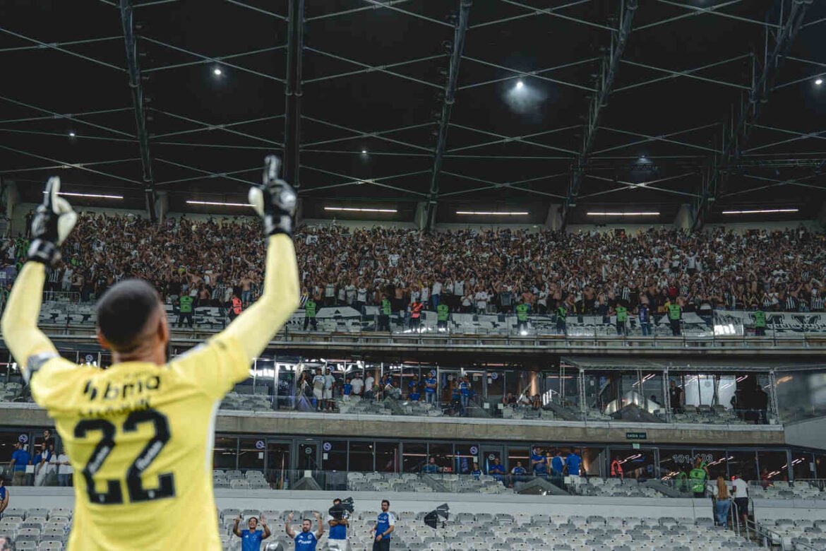 Everson avalia a saída de Hulk do Atlético e celebra a resposta da equipe após período conturbado
