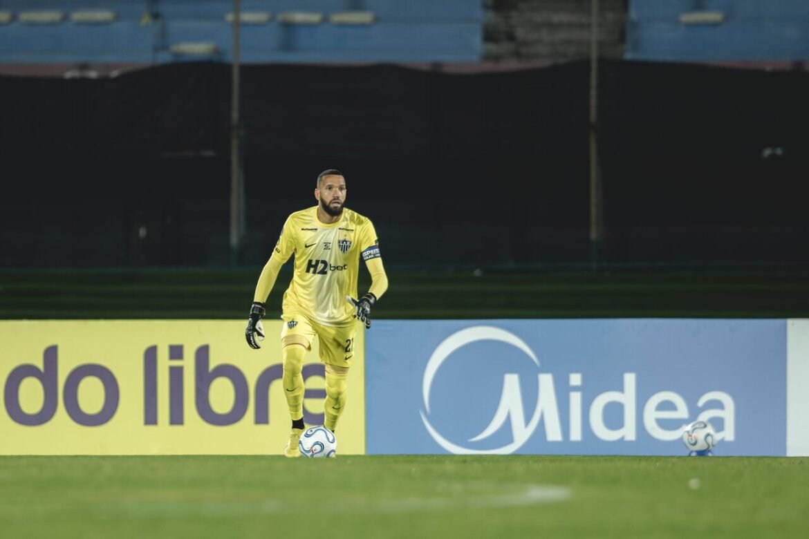 Everson comenta empate do Atlético na Sul-Americana: "Sensação de derrota"