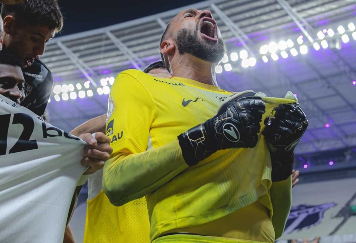 Fé do torcedor do Atlético no goleiro
