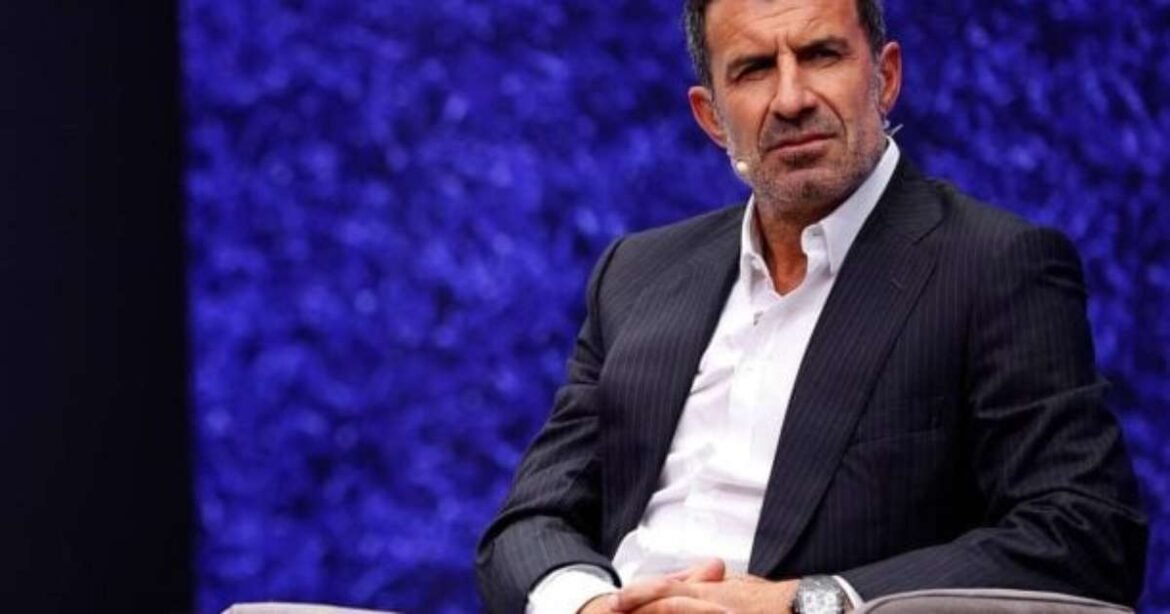 Figo, lenda do Real Madrid, comenta desavenças no time antes do clássico: "Não é aceitável"