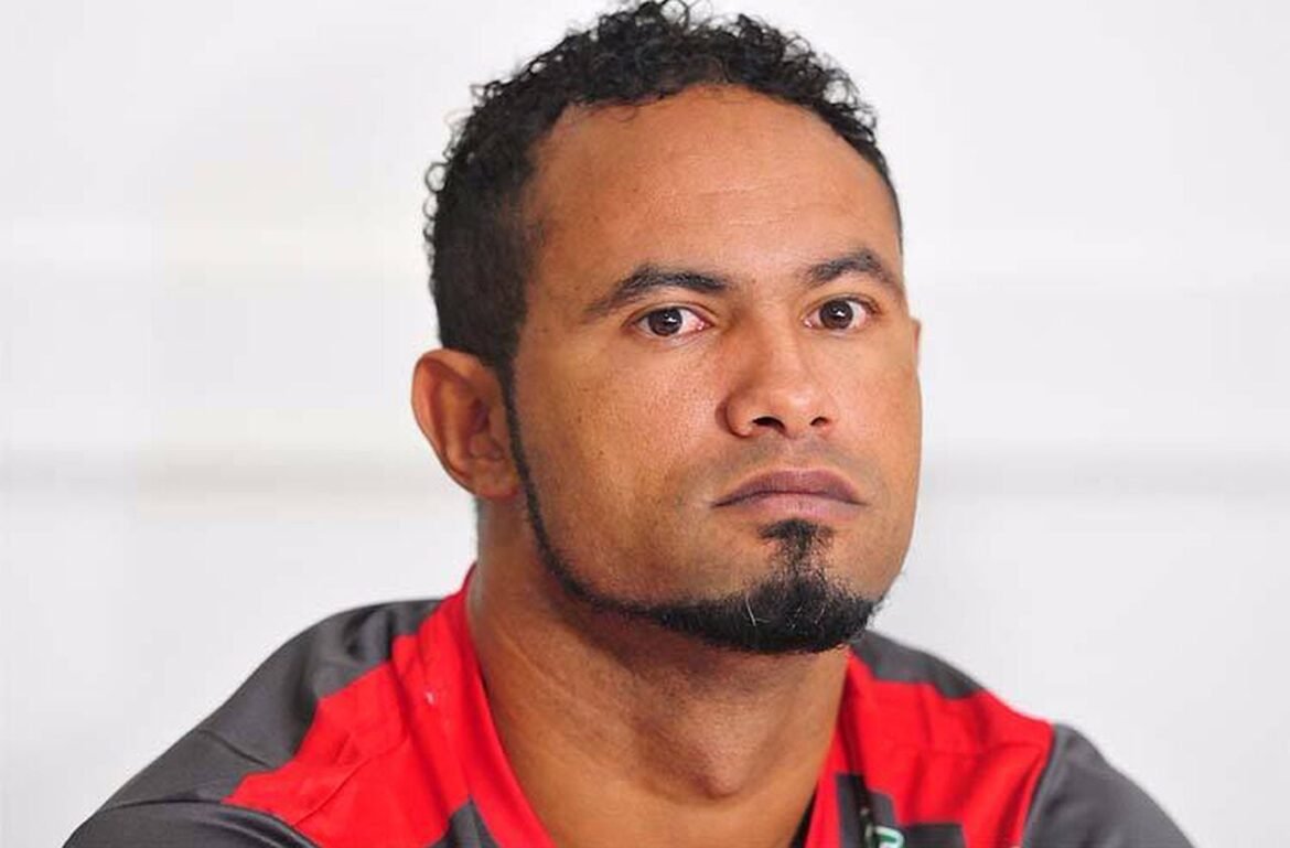 Goleiro Bruno é detido por violar condições da liberdade condicional
