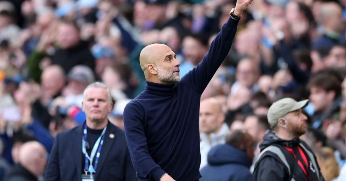 Guardiola alcança novo marco histórico após conquistar título e se esquiva de comentar sobre possível saída do City.