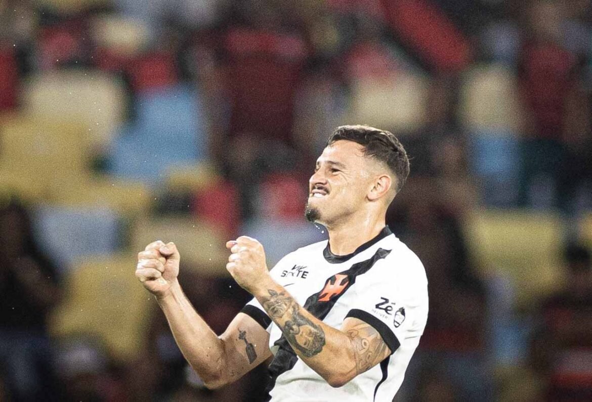 Hugo Moura, ídolo do Vasco, compartilha suas emoções após marcar o gol de empate no clássico