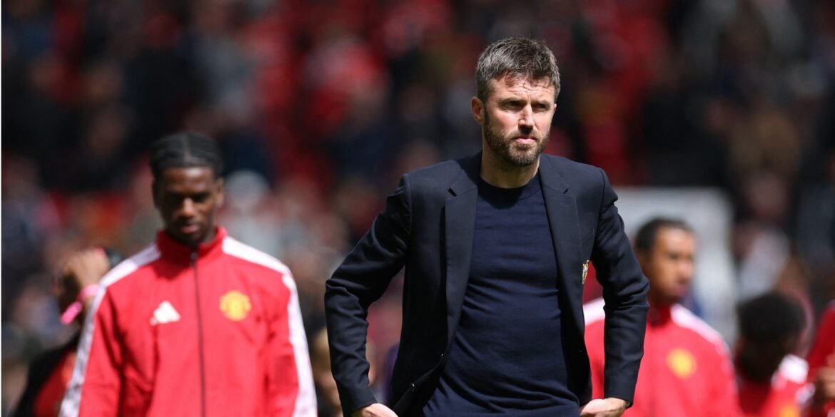 Manchester United inicia negociações para contratar defensor cobiçado