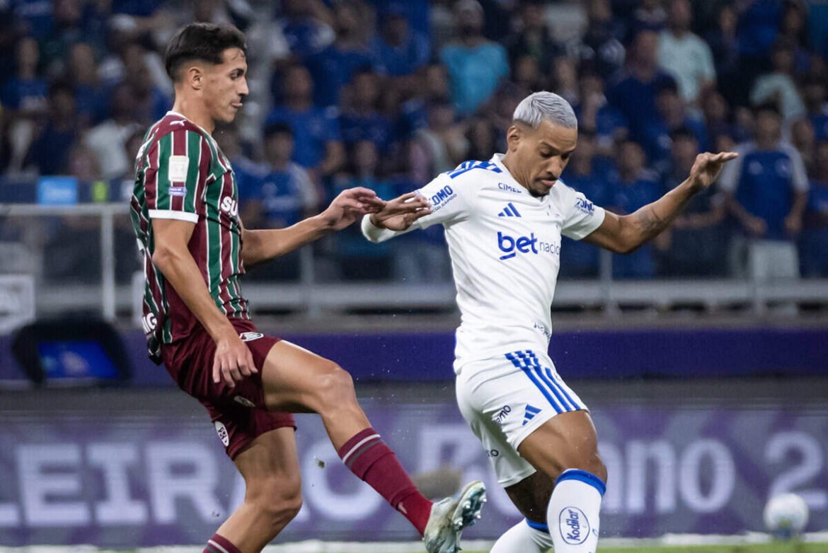 Matheus Pereira destaca crescimento do Cruzeiro, mas critica empate: "Perdemos dois pontos"