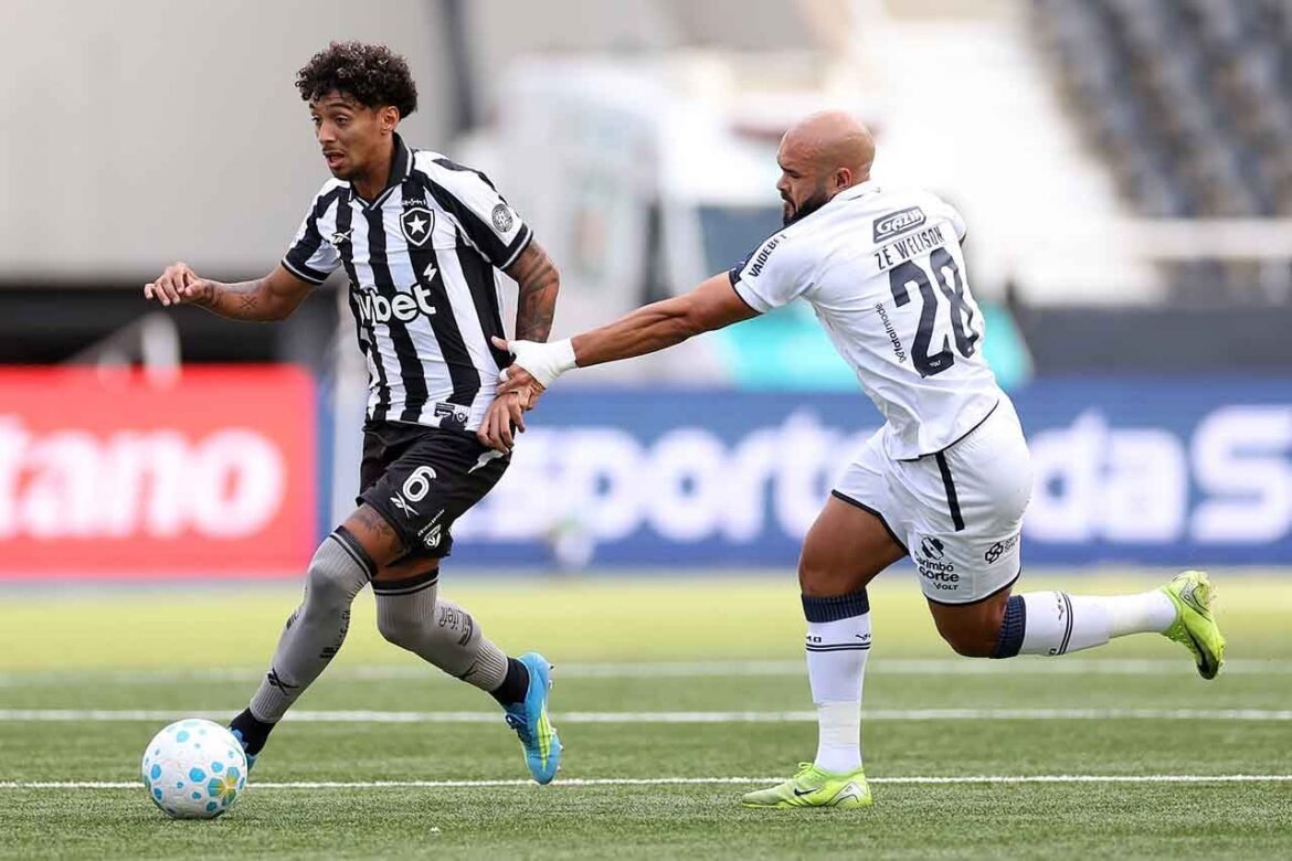 Medina brilha em campo com grande desempenho