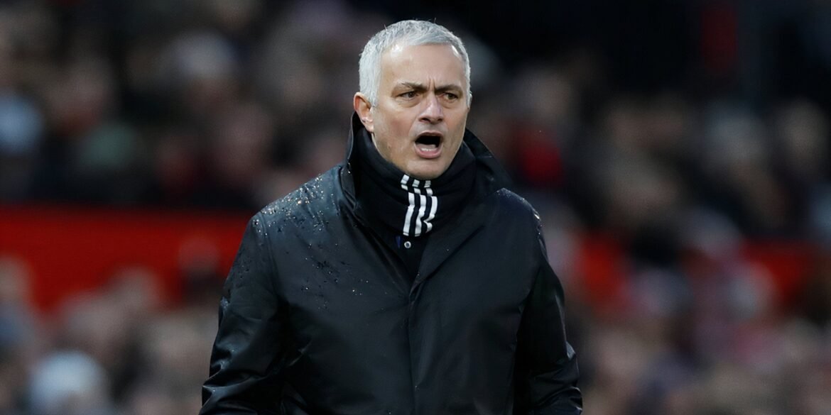Mourinho se prepara para impedir transferência de estrela do Real Madrid para o Manchester United