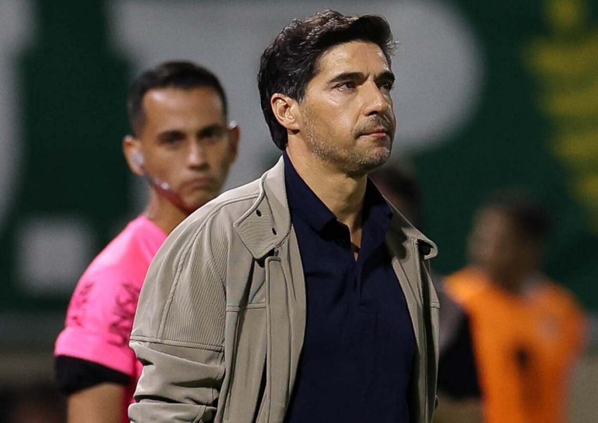 Palmeiras enfrenta recorde de jejum antes do clássico contra o Flamengo; Abel comenta: 'Não é determinante'