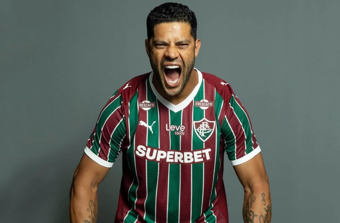 Reforço do Fluminense: Hulk se reencontra com antigos companheiros