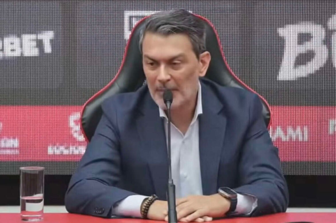 Rui Costa comenta sobre a saída de Roger do São Paulo: ''Continuar poderia intensificar a pressão''