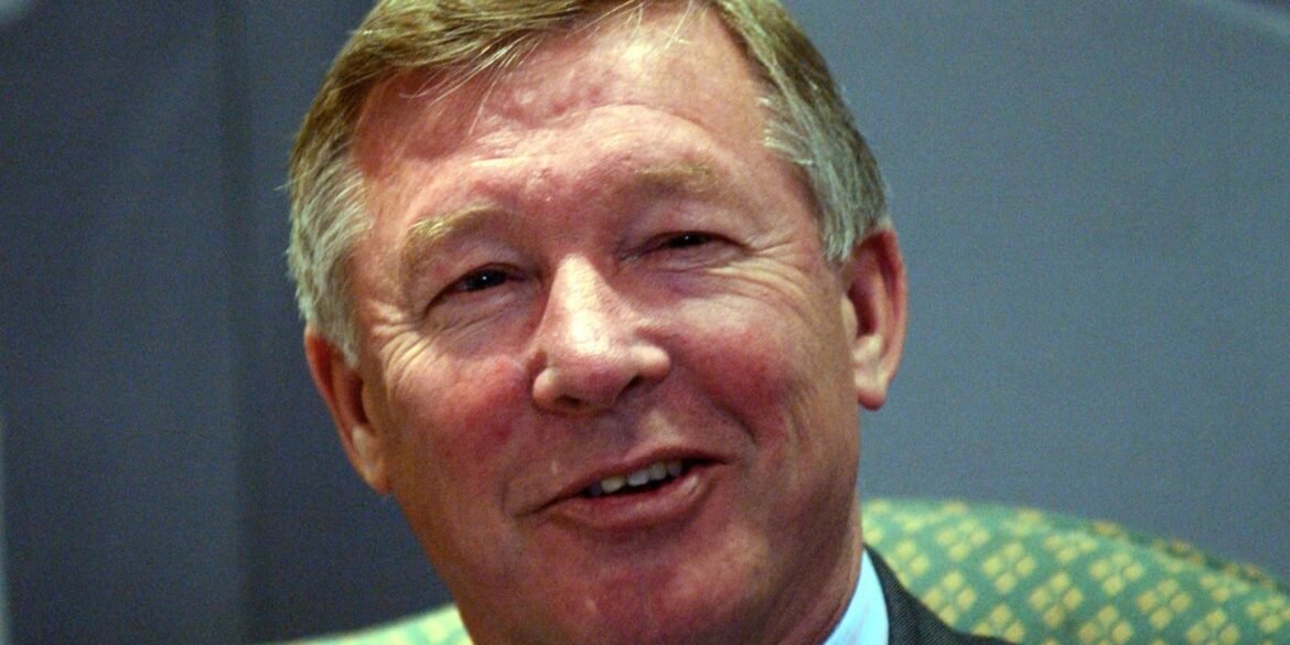 Sir Alex Ferguson afirma que recordista da Copa do Mundo dos EUA é mais relevante que Ronaldo