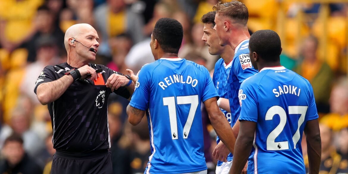 Sunderland pode contratar uma promissora atualização de Ballard vindo do Spurs
