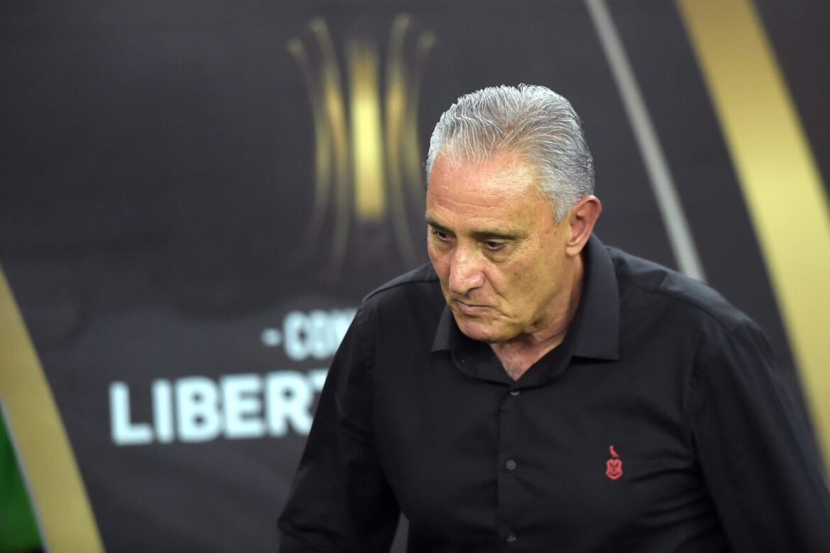 Tite pede desculpas ao Corinthians e relembra saída do Flamengo: "Desrespeito"