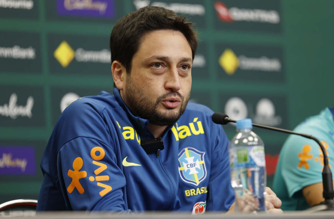 Arthur Elias faz poderoso discurso após triunfo do Brasil sobre os EUA: "Estamos prontos para mudar o futuro"