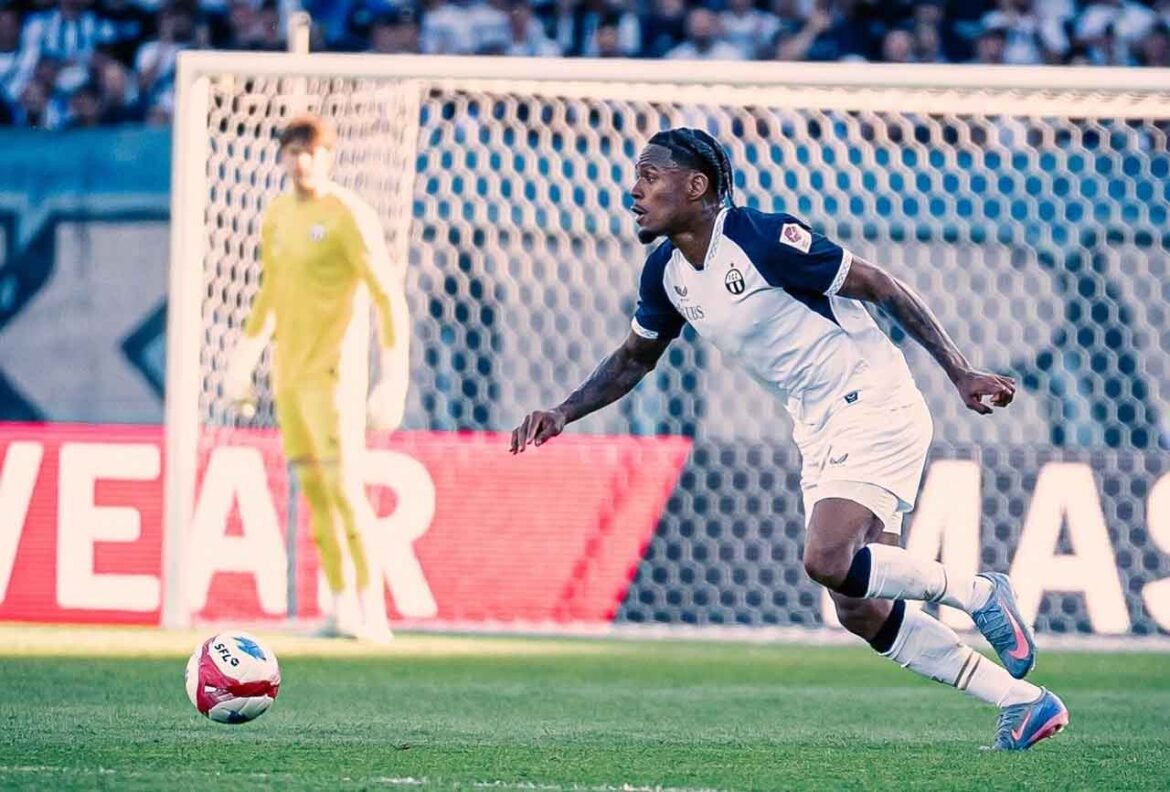 Botafogo apresenta oferta por jogador colombiano da MLS