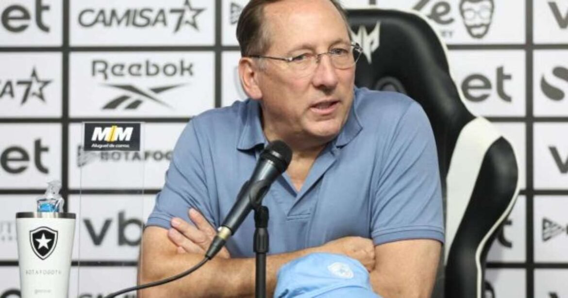 Botafogo busca solução para dívida com MLS, mas impasse no RJ complica negociação