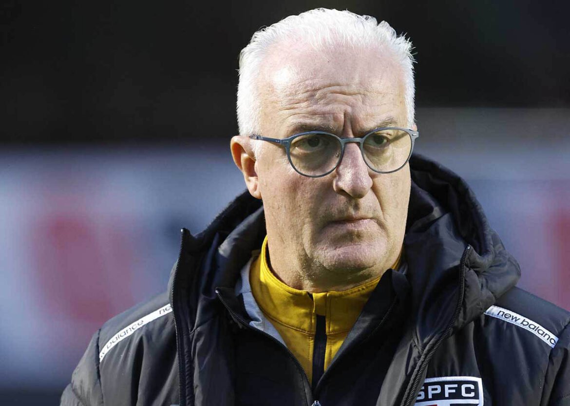 Dorival elogia desempenho do São Paulo, mas critica chances desperdiçadas