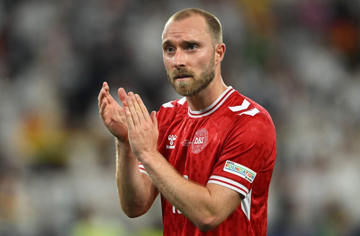 Eriksen desmaia novamente e amistoso entre Dinamarca e Ucrânia é interrompido