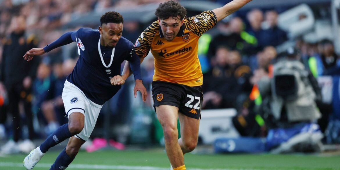 Hull City é obrigado a negociar Kyle Joseph com o Middlesbrough após avanço nas negociações.