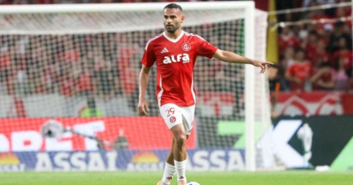 Internacional espera resposta de Thiago Maia sobre extensão de contrato