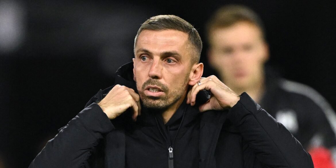 Ipswich pode se livrar de O'Neil ao contratar ex-técnico do Tottenham para substituir McKenna