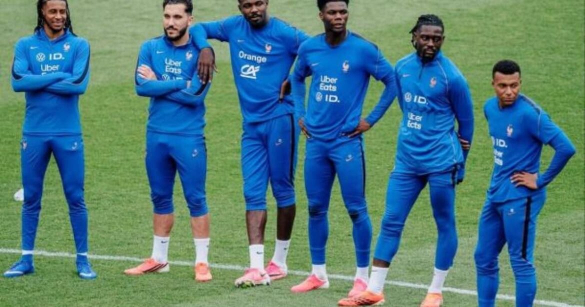 Jogadores Franceses Criticam Federação por Anúncio Controverso
