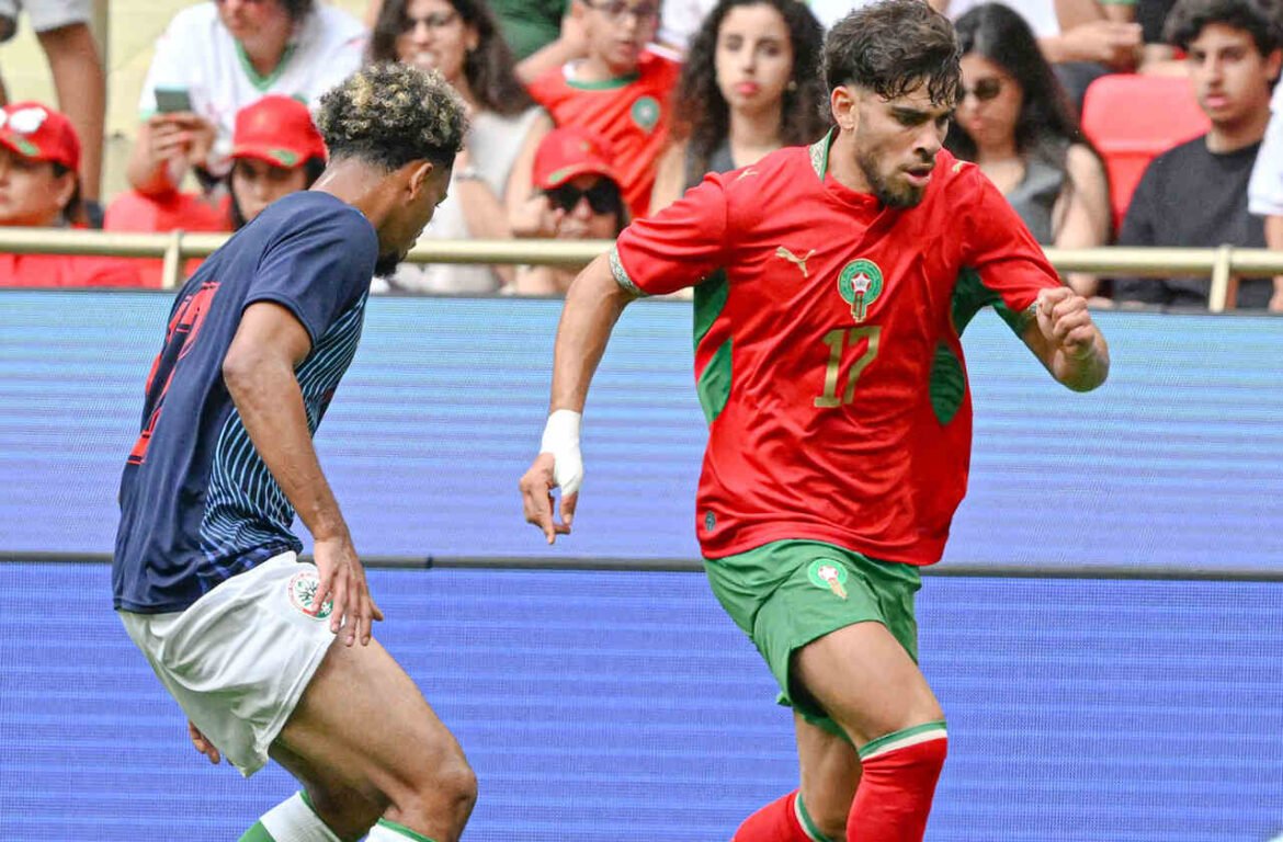 Marrocos faz ajustes na equipe devido a lesões antes da estreia na Copa do Mundo