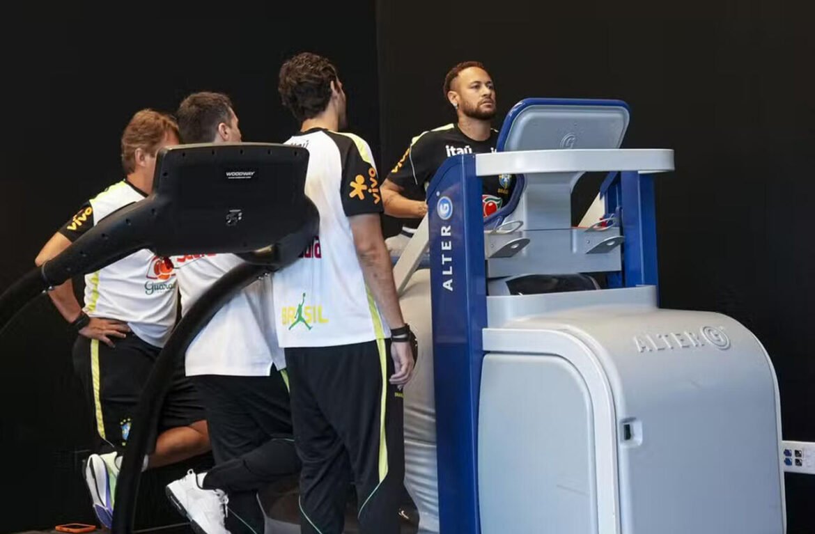 Neymar utiliza equipamento avançado para recuperação de lesão na panturrilha.