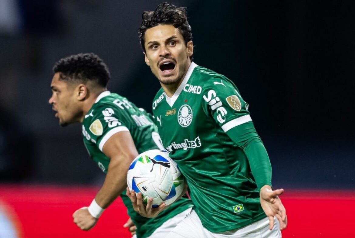 Palmeiras Celebra Aniversário de Raphael Veiga com Mensagem Especial