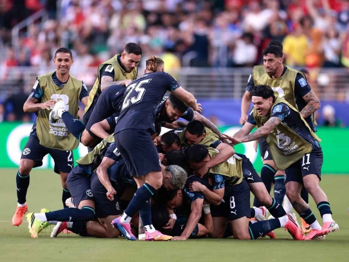 Paraguai marca gol rápido, supera pressão e avança ao eliminar a Turquia