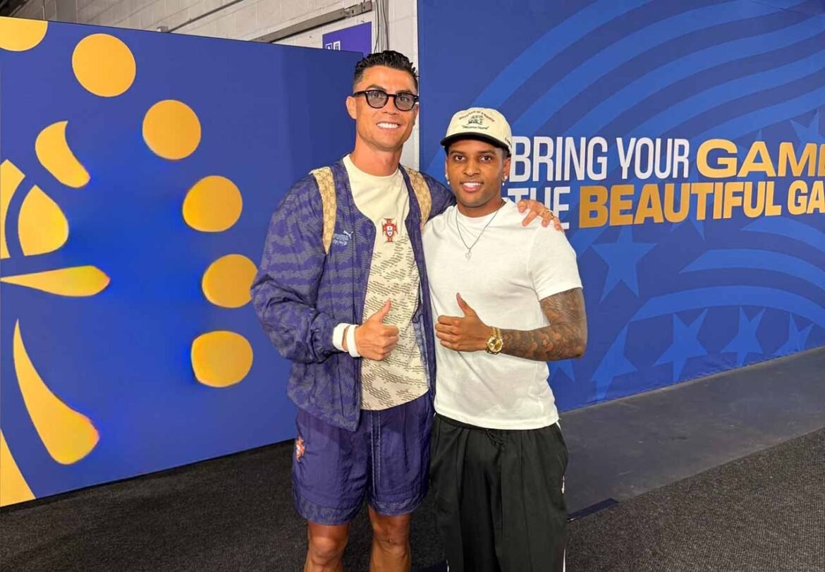 Rodrygo Recebe Dicas de Cristiano Ronaldo Durante Encontro em Miami Após Lesão; Confira o Vídeo!