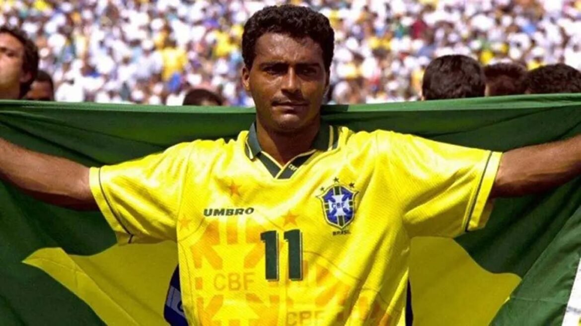 Romário avalia sua carreira como excepcional e se considera entre os 5 melhores jogadores da história do futebol