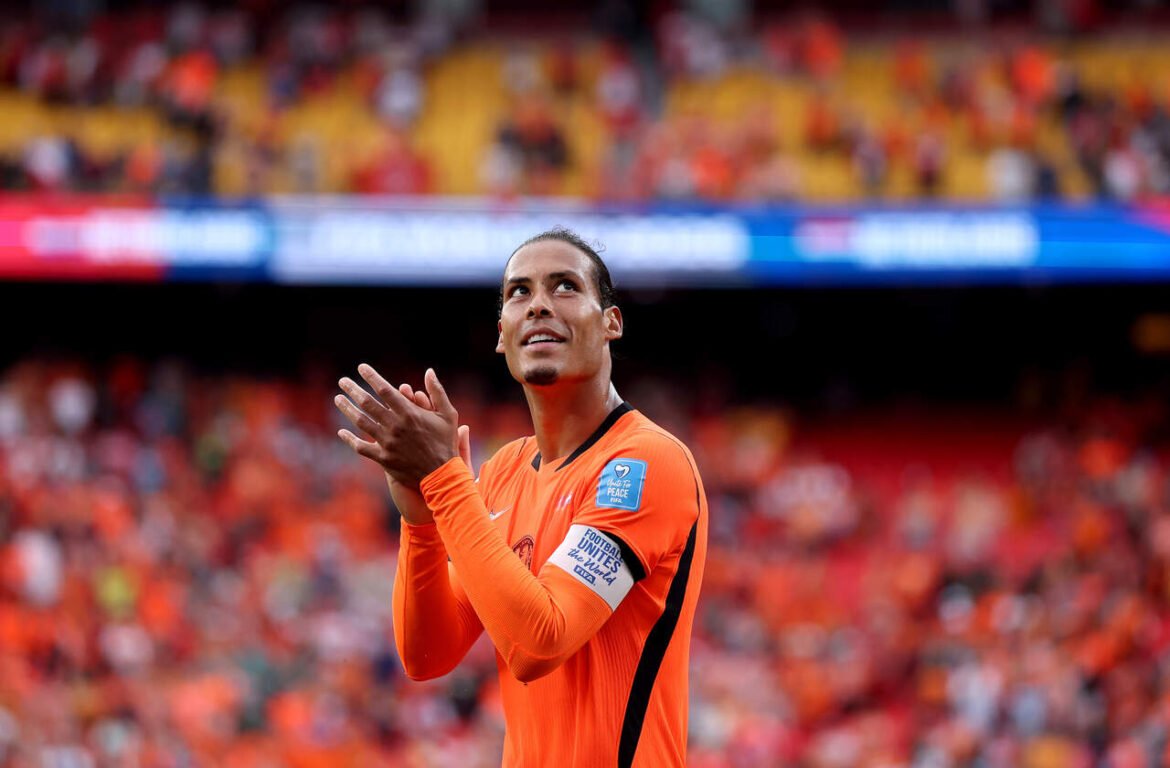 Van Dijk menciona Brasil como exemplo, mas foca em confronto crucial contra Marrocos na Copa.