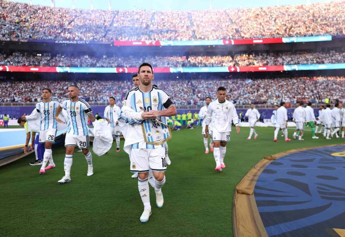 Argentina homenageia Antonio Rattín com luto nacional