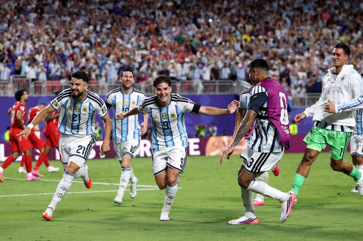 Argentina supera Suíça na prorrogação e se classifica para enfrentar a Inglaterra nas semifinais