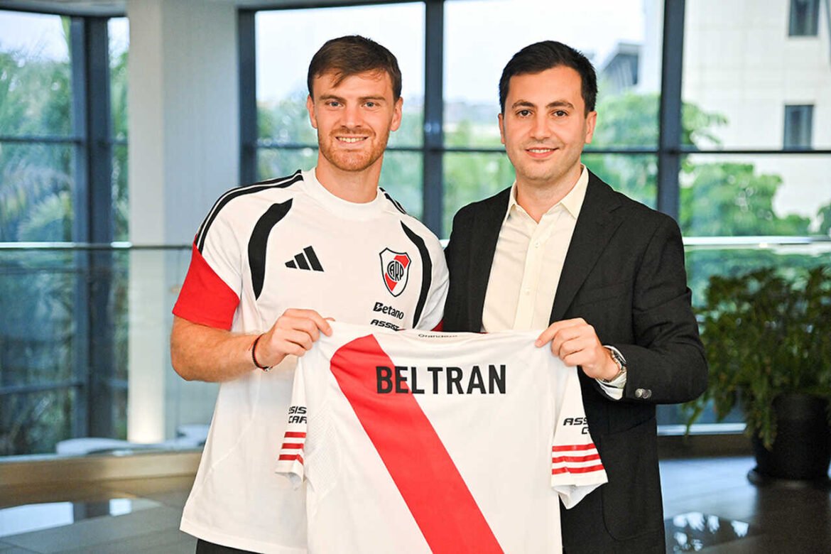 Atacante volta ao River Plate após optar por não se juntar ao Flamengo