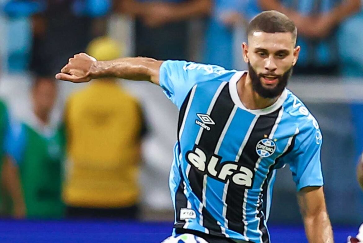 Athletico busca reforço com Wagner Leonardo, jogador do Grêmio