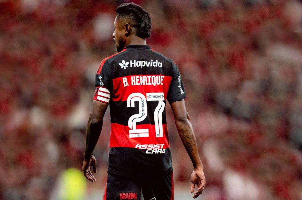 Bruno Henrique fala sobre a preparação do Flamengo e destaca a importância do retorno dos jogadores convocados.