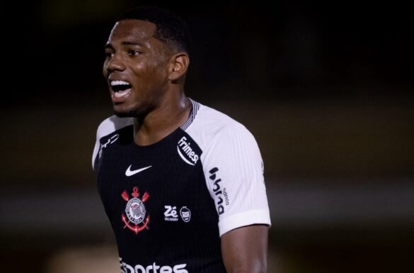 Corinthians estabelece preço para negociação de André, cobiçado pela Juventus