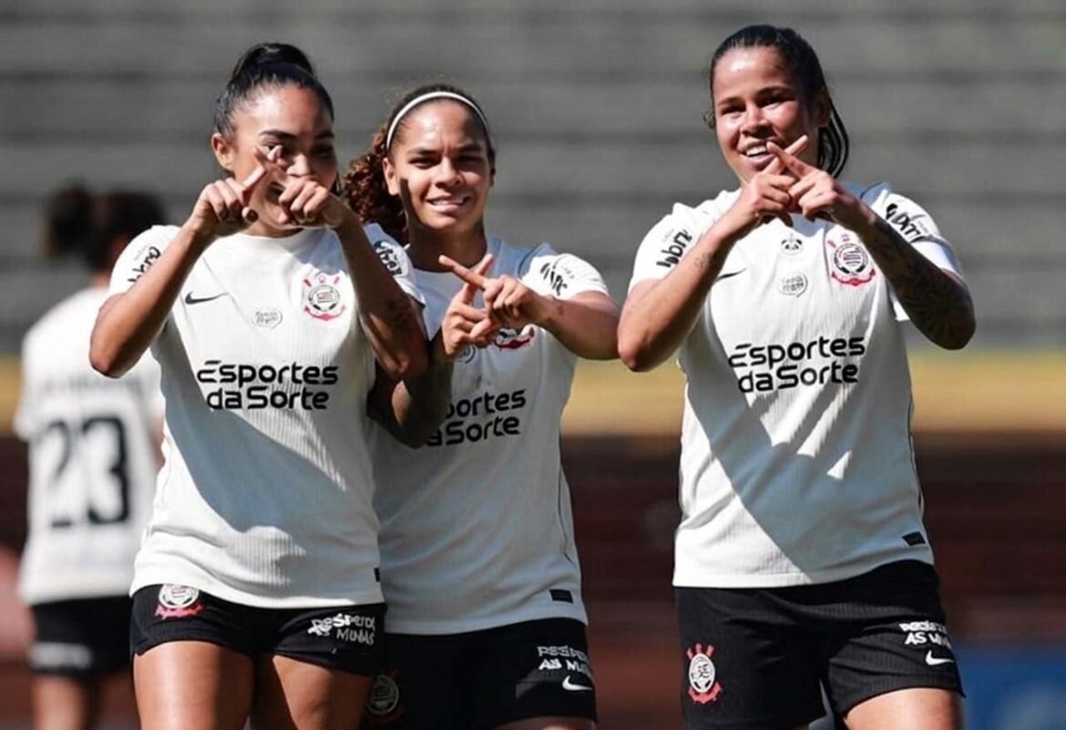 Corinthians vence o Vitória com grande placar e assume a liderança do Campeonato Brasileiro Feminino