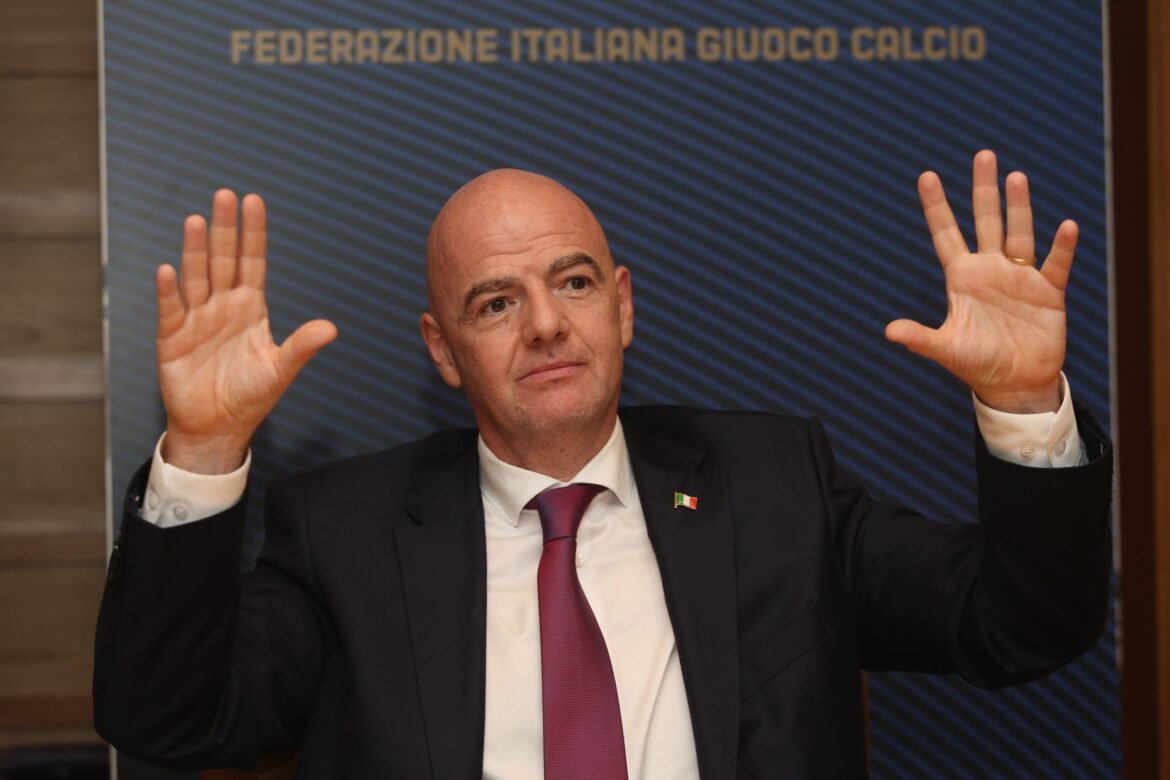 Crise nas Vendas de Ações Pode Comprometer a Presidência de Gianni Infantino na FIFA