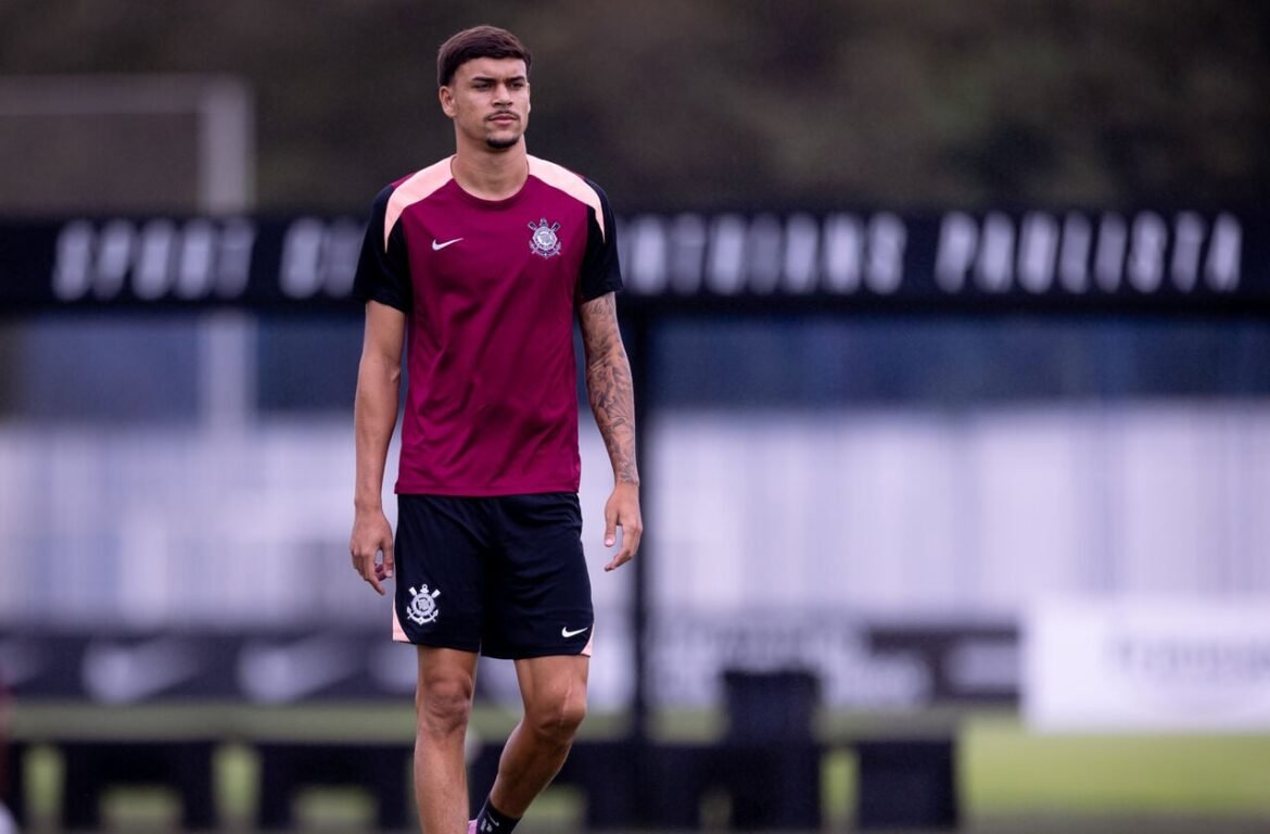 Diniz dedica atenção especial a Tchoca, que se aproxima de retorno ao Corinthians